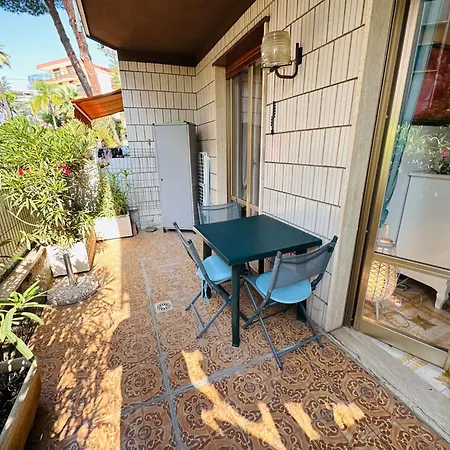 Duca - Garden & Seaview Apartament San Remo